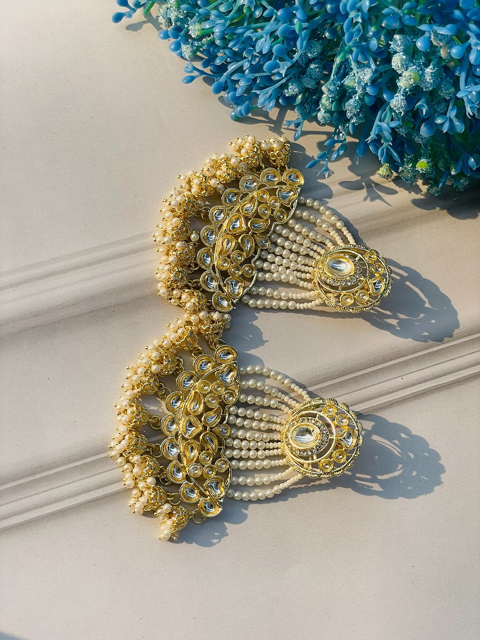 Thumbnail: Ivory Passa Kundan Earring