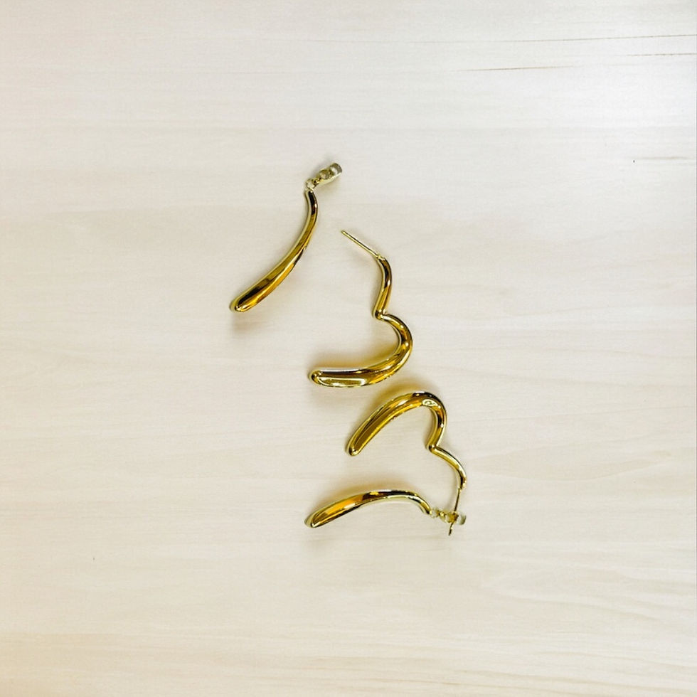 Thumbnail: Broken Heart Detachable Hoop Earring