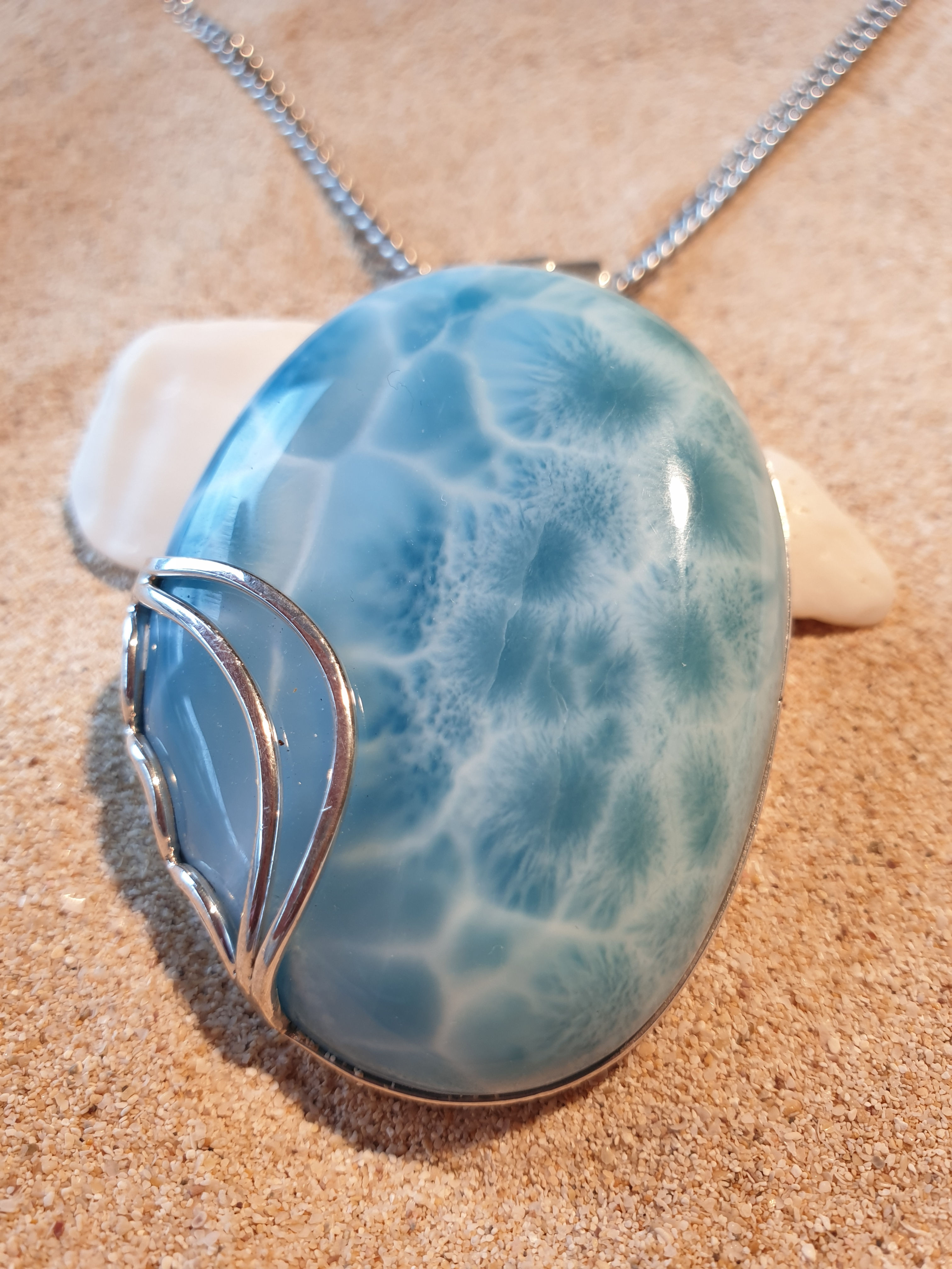Larimar Schmuck Anhänger gross Oval mit Verzierung Silber