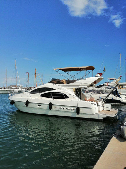 AZIMUT 42