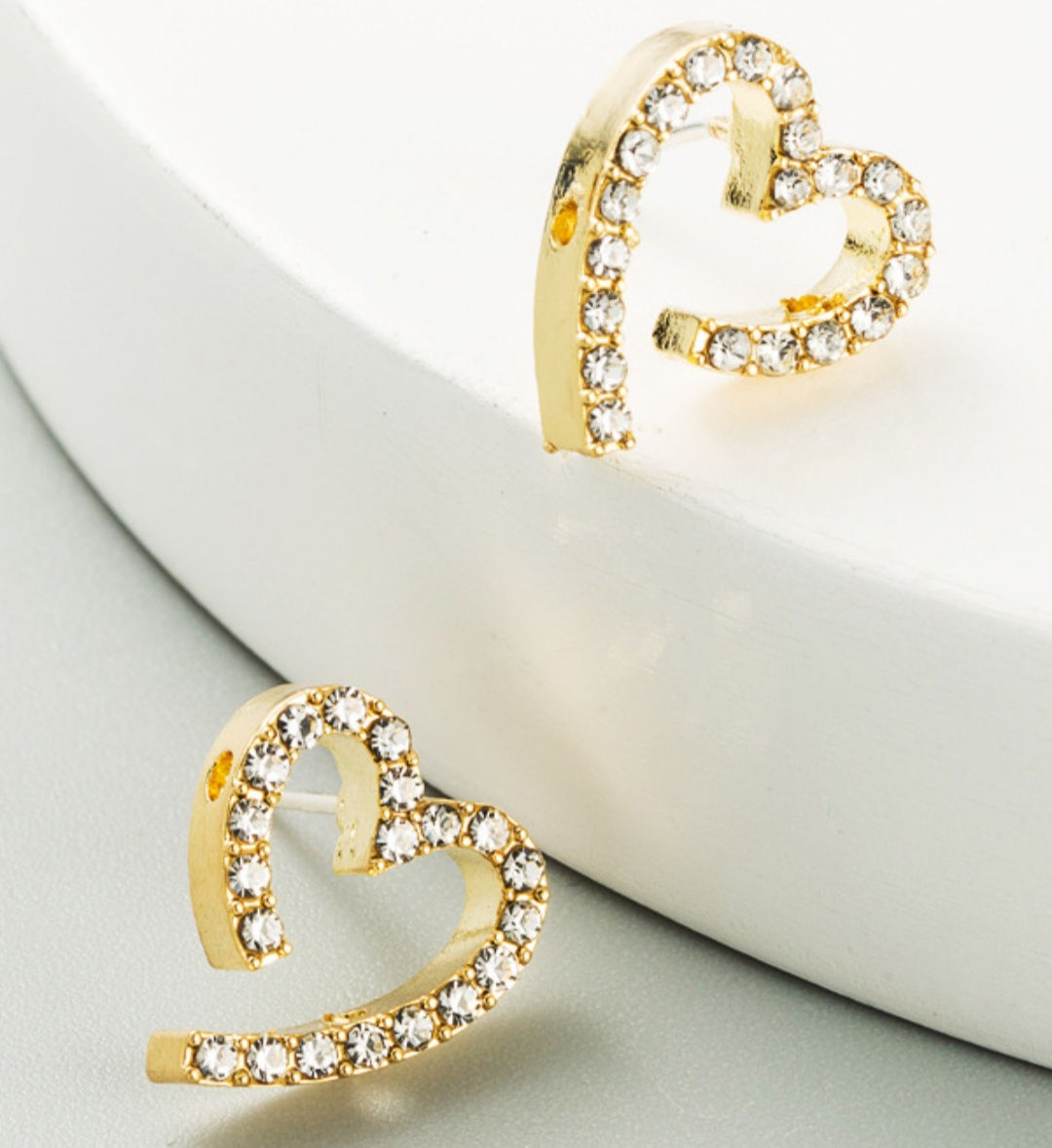 Sweet Rhinestone Heart Earrings