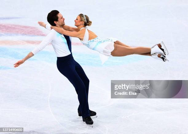 Couples Figure Skating Expressing Gender in Human Nature