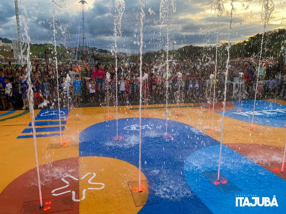 fonte no parque da cidade de Itajubá