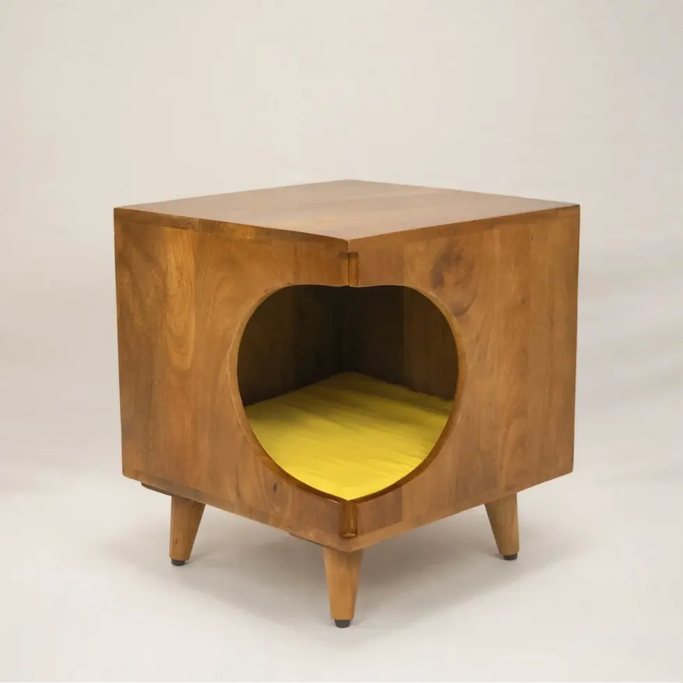 Wally side table with yellow cushion in honey finish