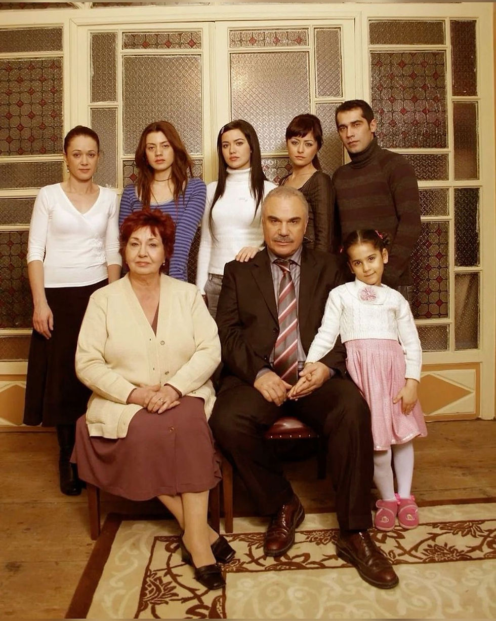 Bendeki Bu Bitmek Bilmeyen Yaprak Dökümü Sevdası