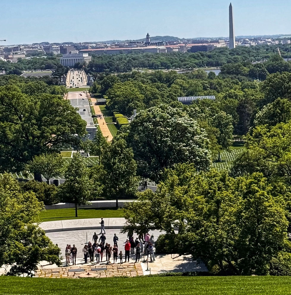 Thumbnail: Honor and Remembrance: An Arlington National Cemetery Tour