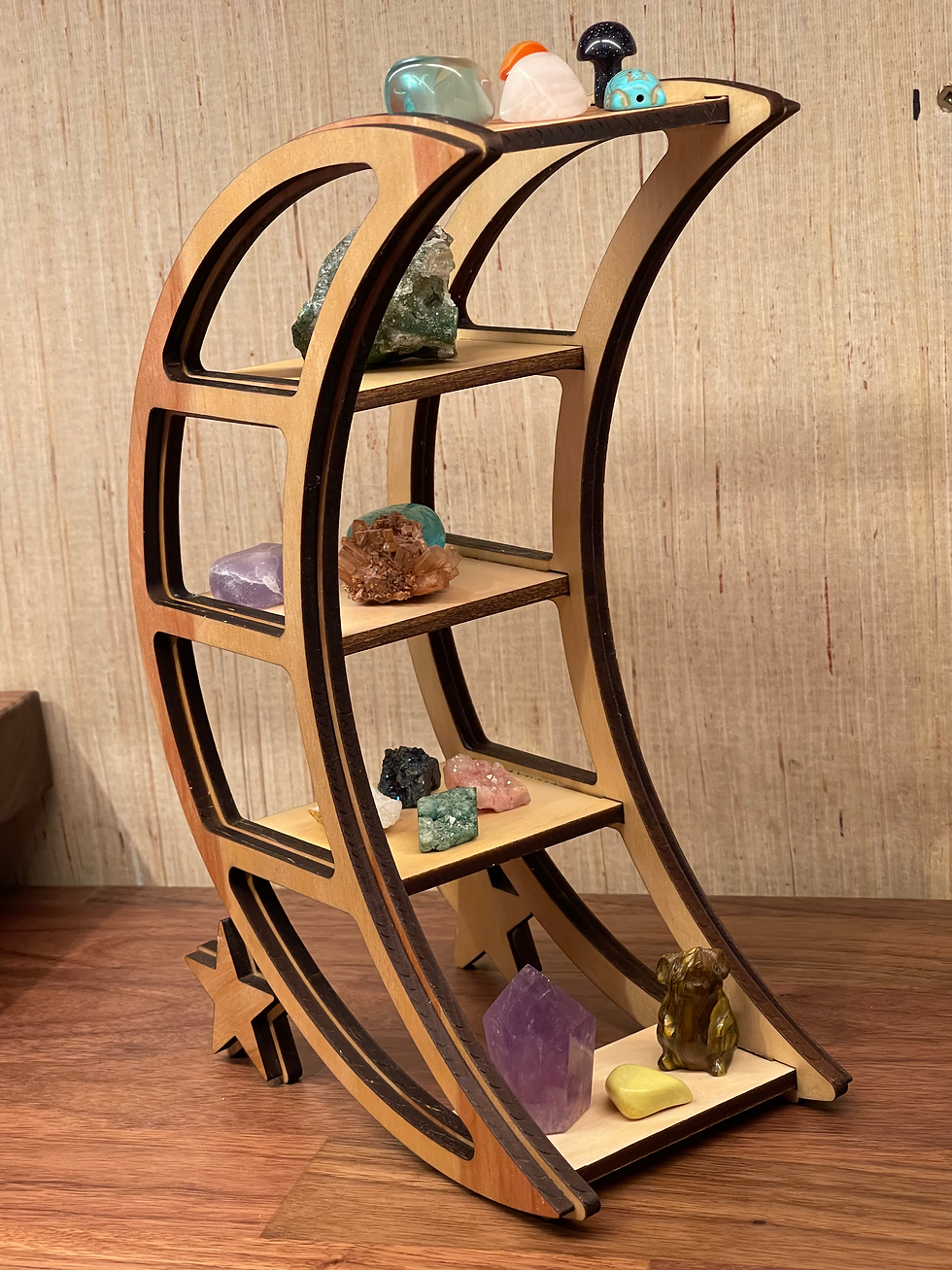 Thumbnail: Lunaria Shelf 