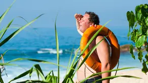Sunburnt Tourist No Longer Feels White Guilt