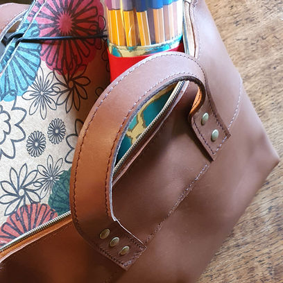 Small leather tote bag