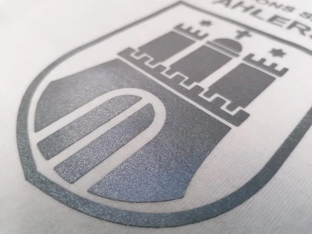 Reflective-Badge.webp