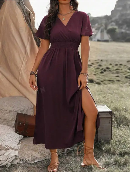 Vestido Largo Entallado con Escote en V