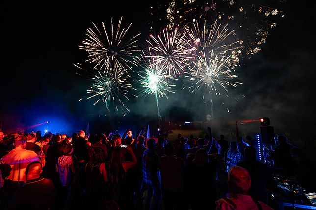 Schifffahrt Feuerwerk Zurlauben