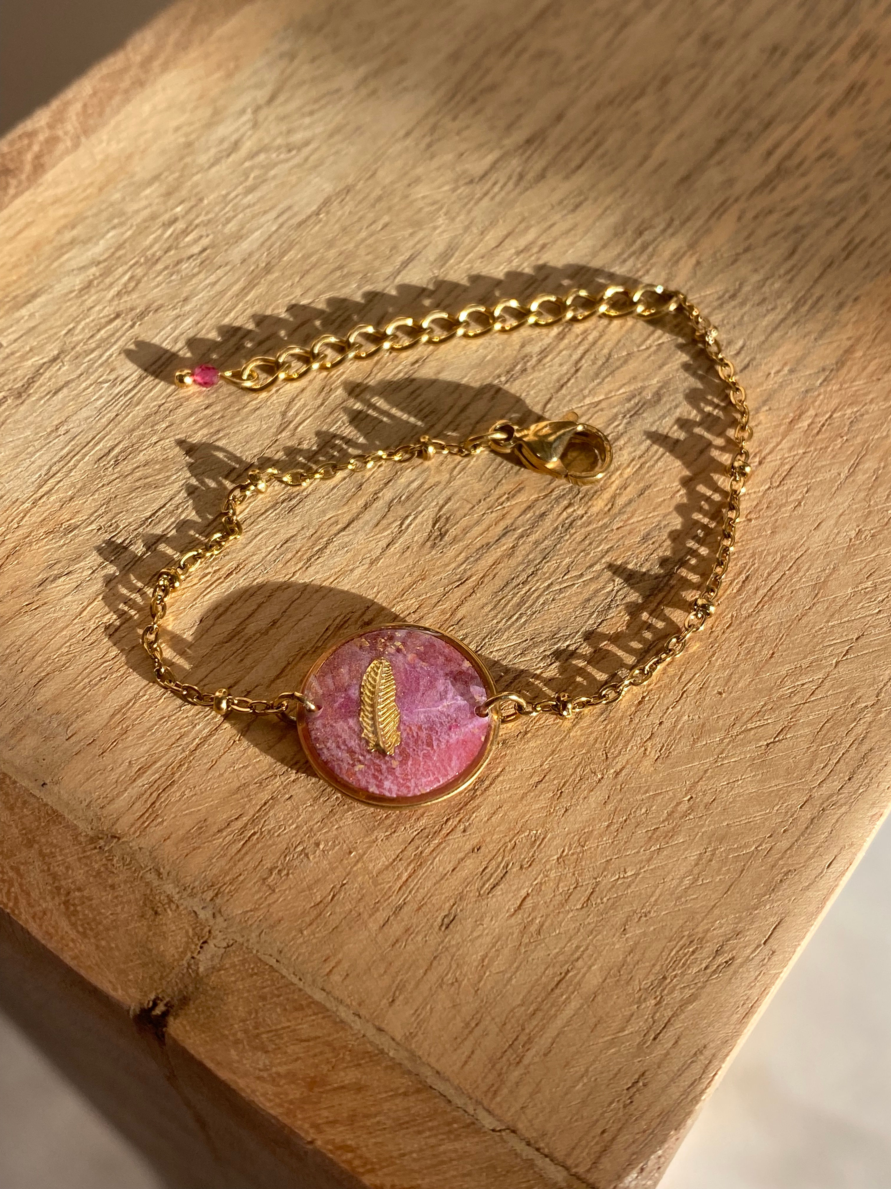 Bracelet Osmoz artisanale  acier inoxydable doré et rose plume argile polymère
