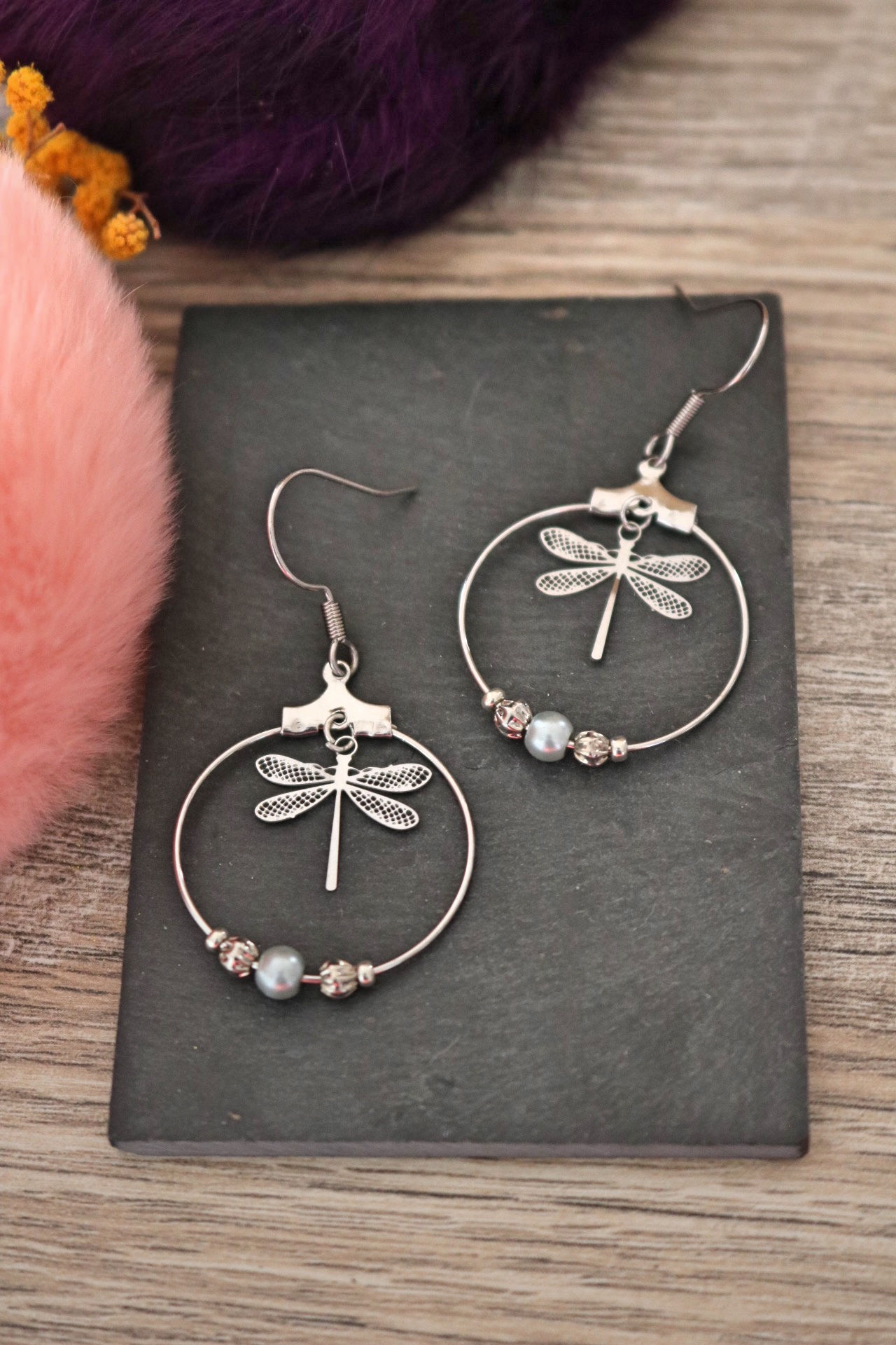 Boucles d'oreilles créoles libellules filigranes argentées attache acier inox