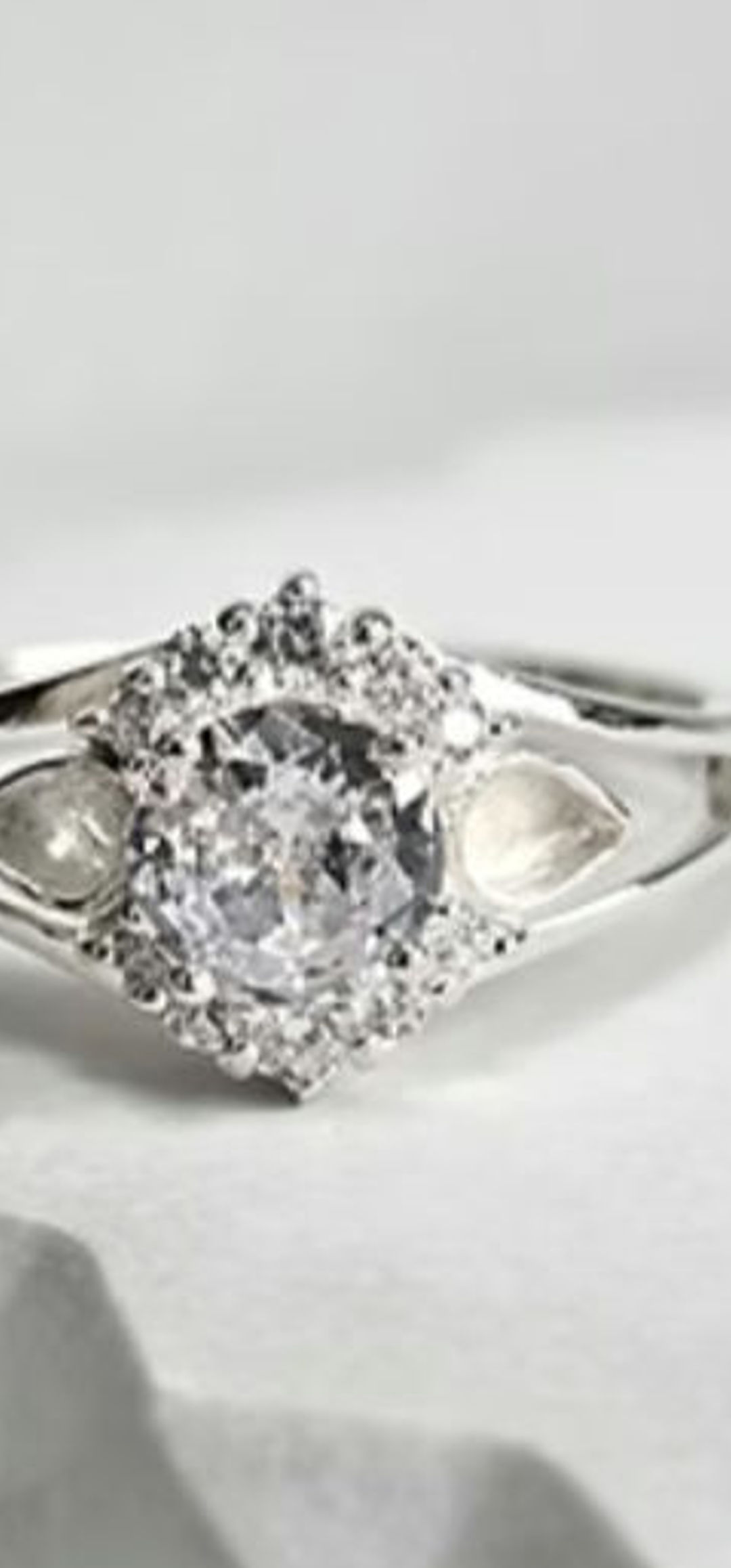 Forever and always solitair ring