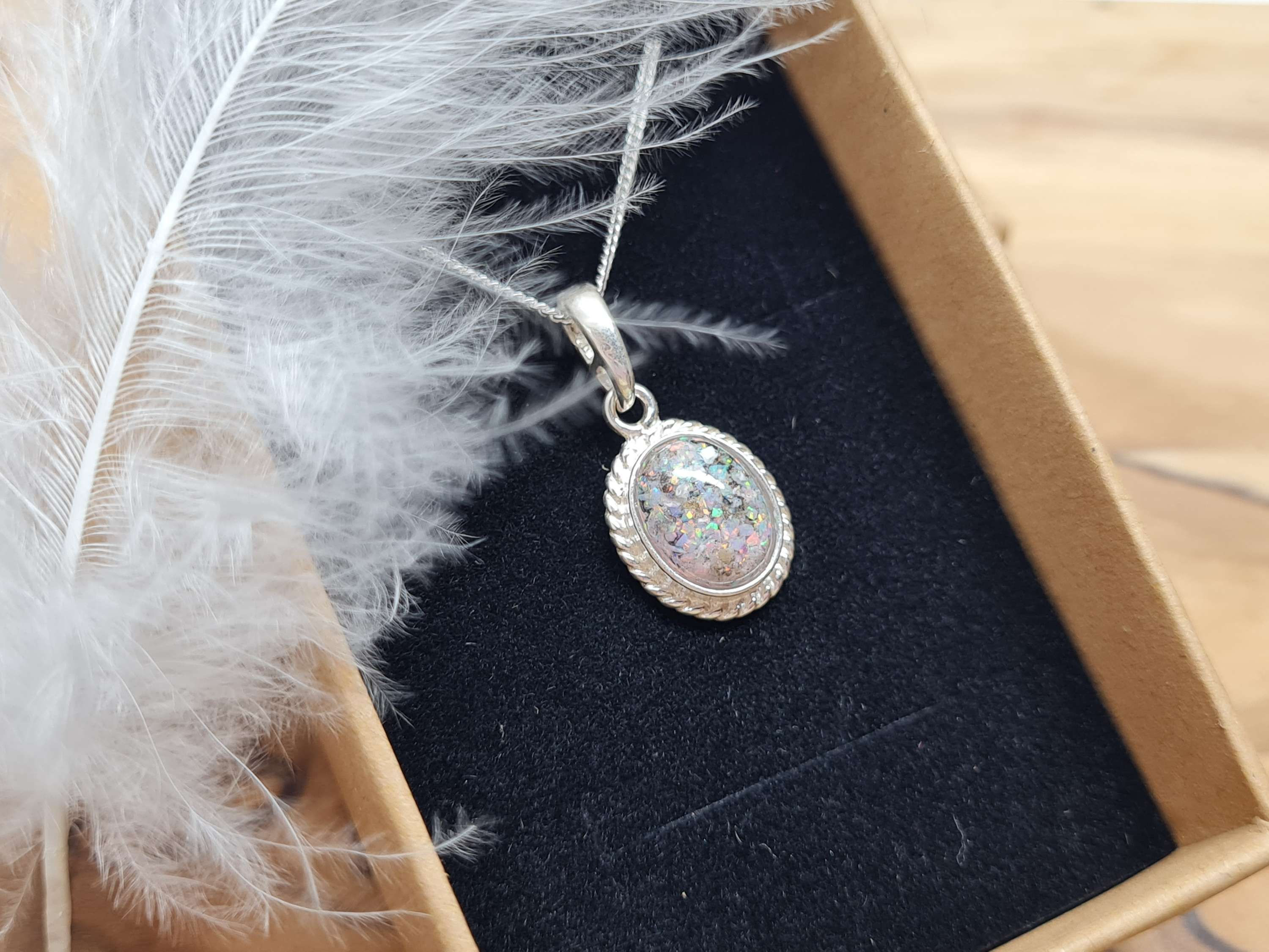 Twisted Rope edged necklace 