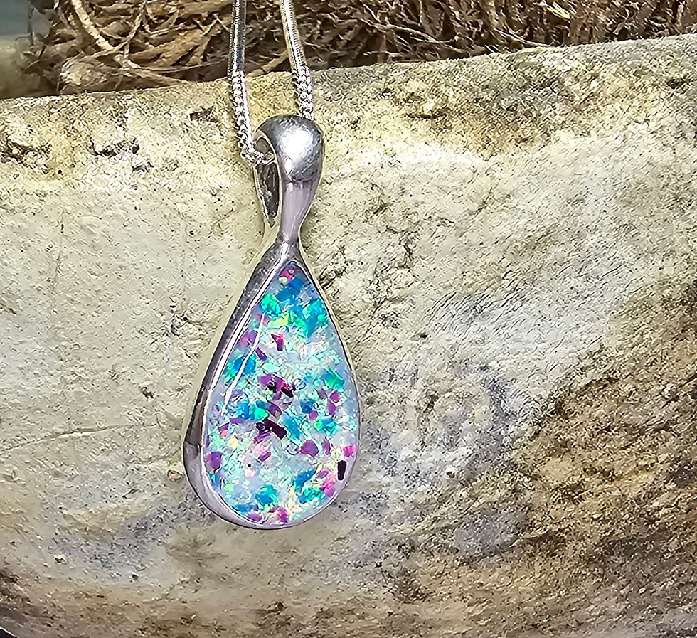 Thumbnail: Opal mix teardrop necklace 