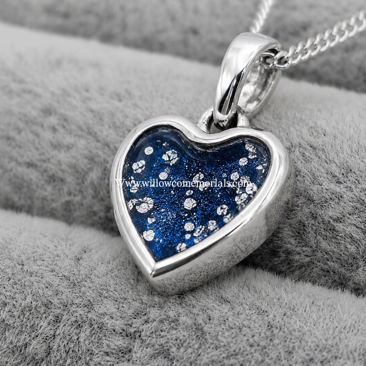 Bubble heart necklace