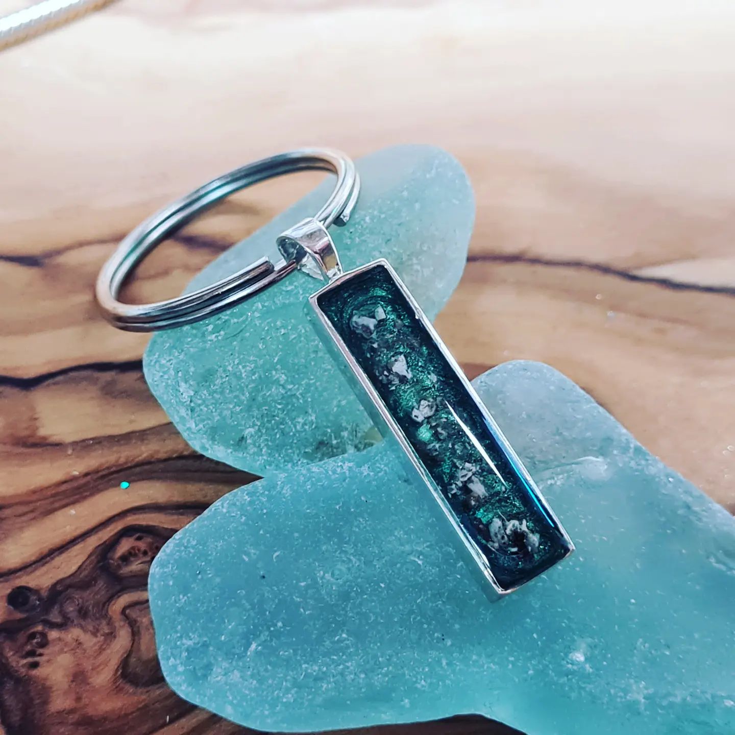 Thumbnail: Bar keyring 