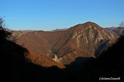 Cravì e Castello della Pietra