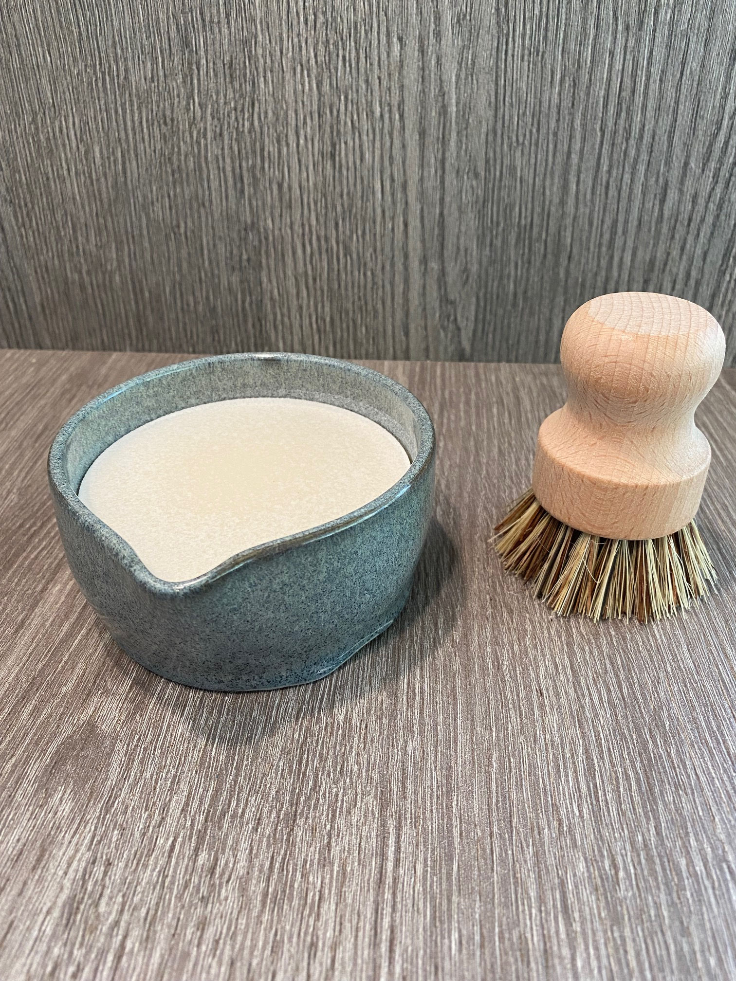 Opvaskesæbe i keramikskål - Gråblå