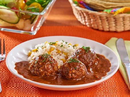 La Costeña te invita a celebrar con un recetario lleno de tradición, color y picante.