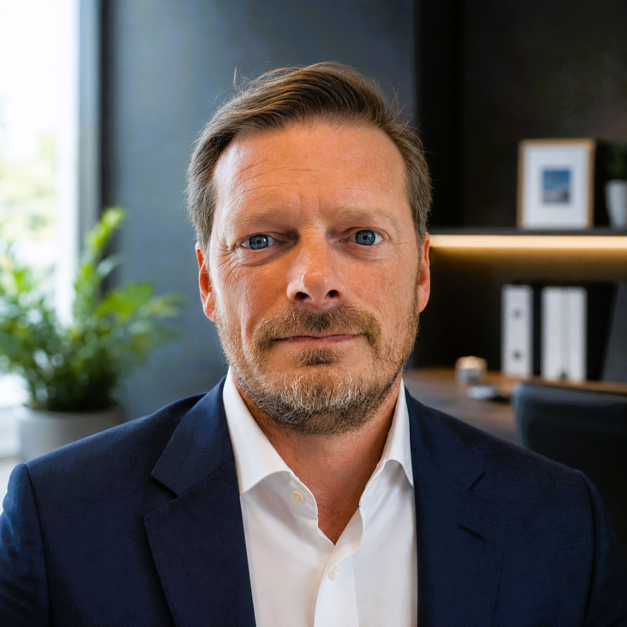 Edward Shaw, Managing Director and Co-Founder of SYMPHARA