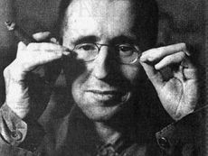 Μ. Μπρεχτ: 5 δυσκολίες να γράψει κανείς την αλήθεια.