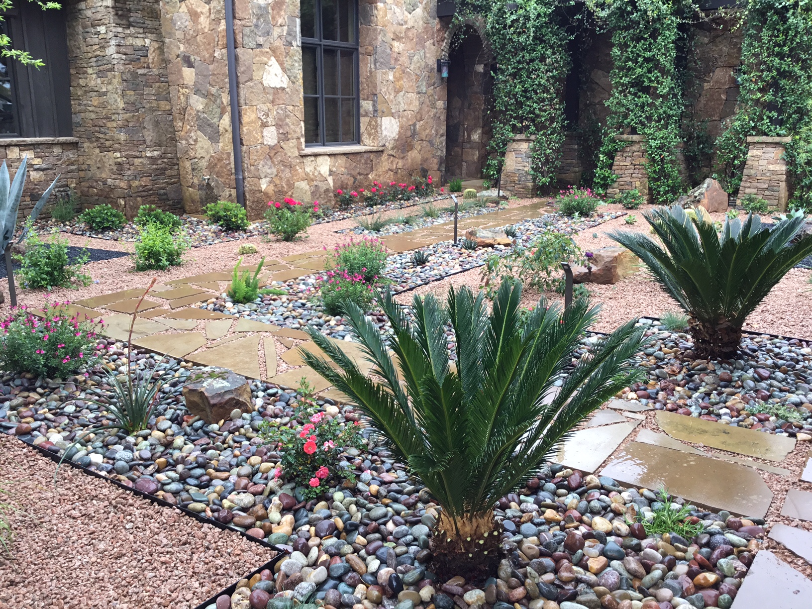 Modern, Drought Tolerant, Landscape Glass Garden by JXC Landscaping (15)