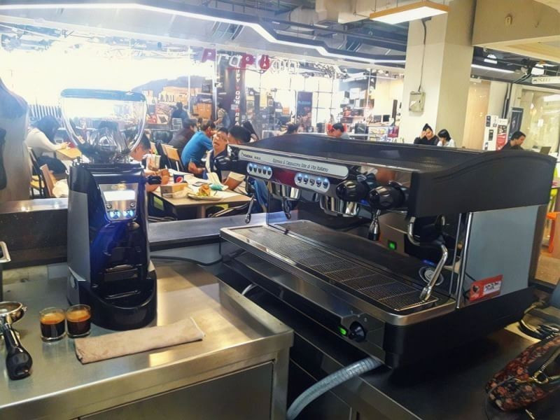 ติดตั้งพร้อมเทรนนิ่งเครื่องชงกาแฟสด Faema E98