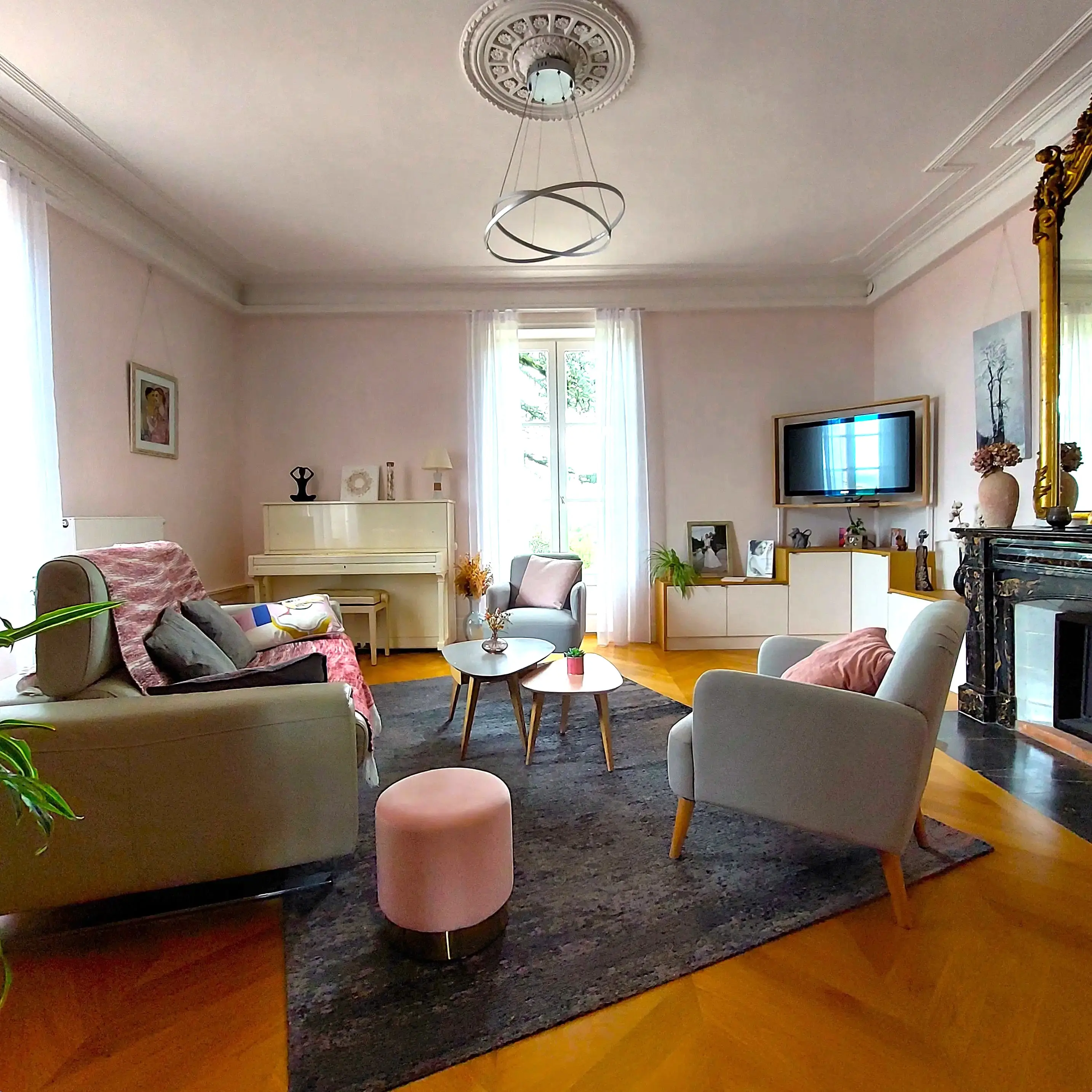 salon-rose-villefranche-sur-saône-lyon