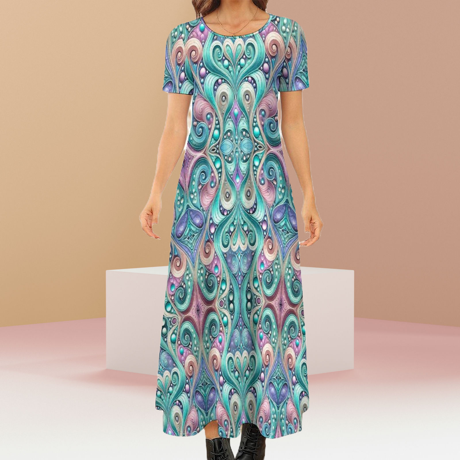 Precious heart -Round neck short-sleeve long dress