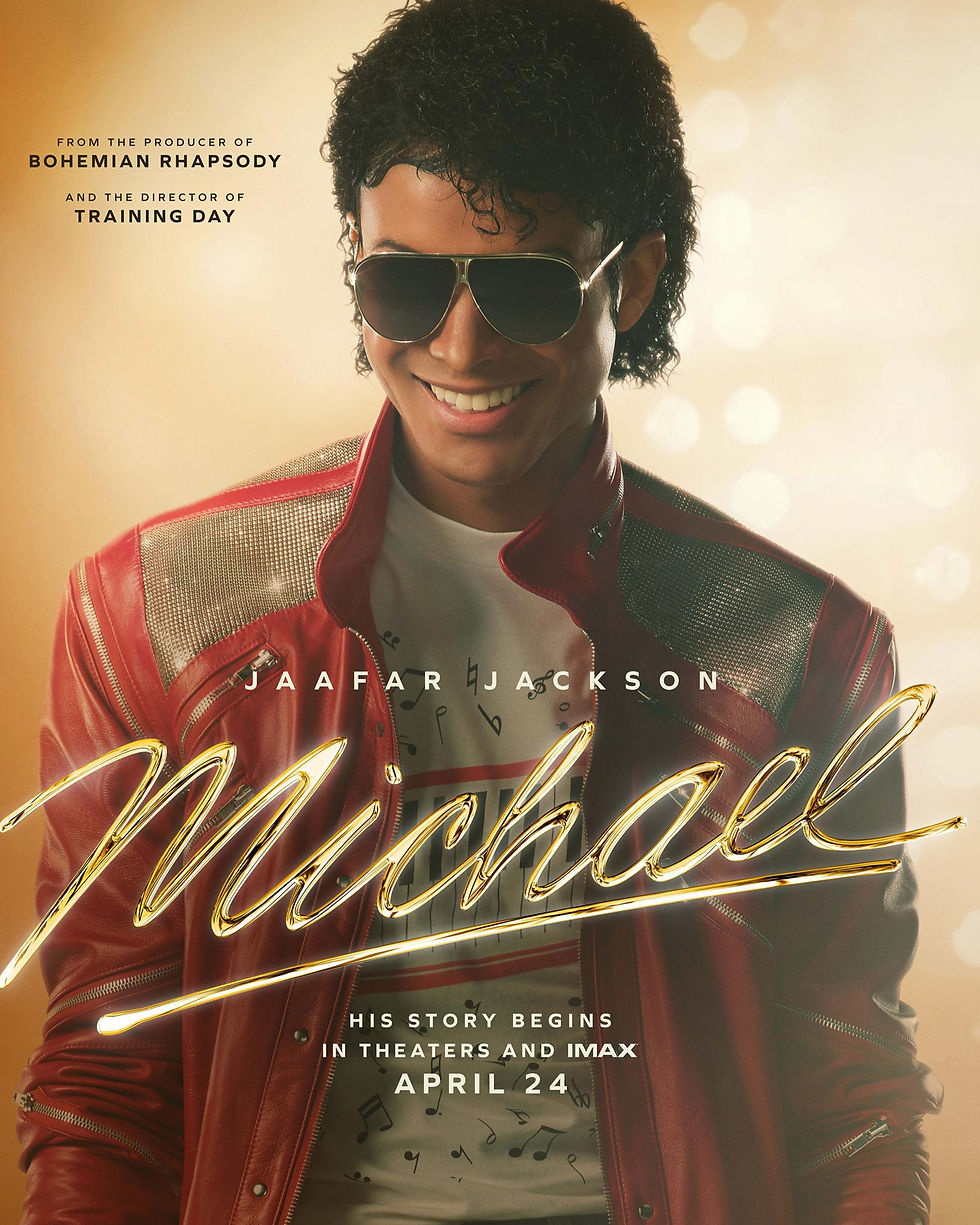 Pôster oficial do filme Michael com Jaafar Jackson caracterizado como Michael Jackson com jaqueta vermelha e óculos escuros