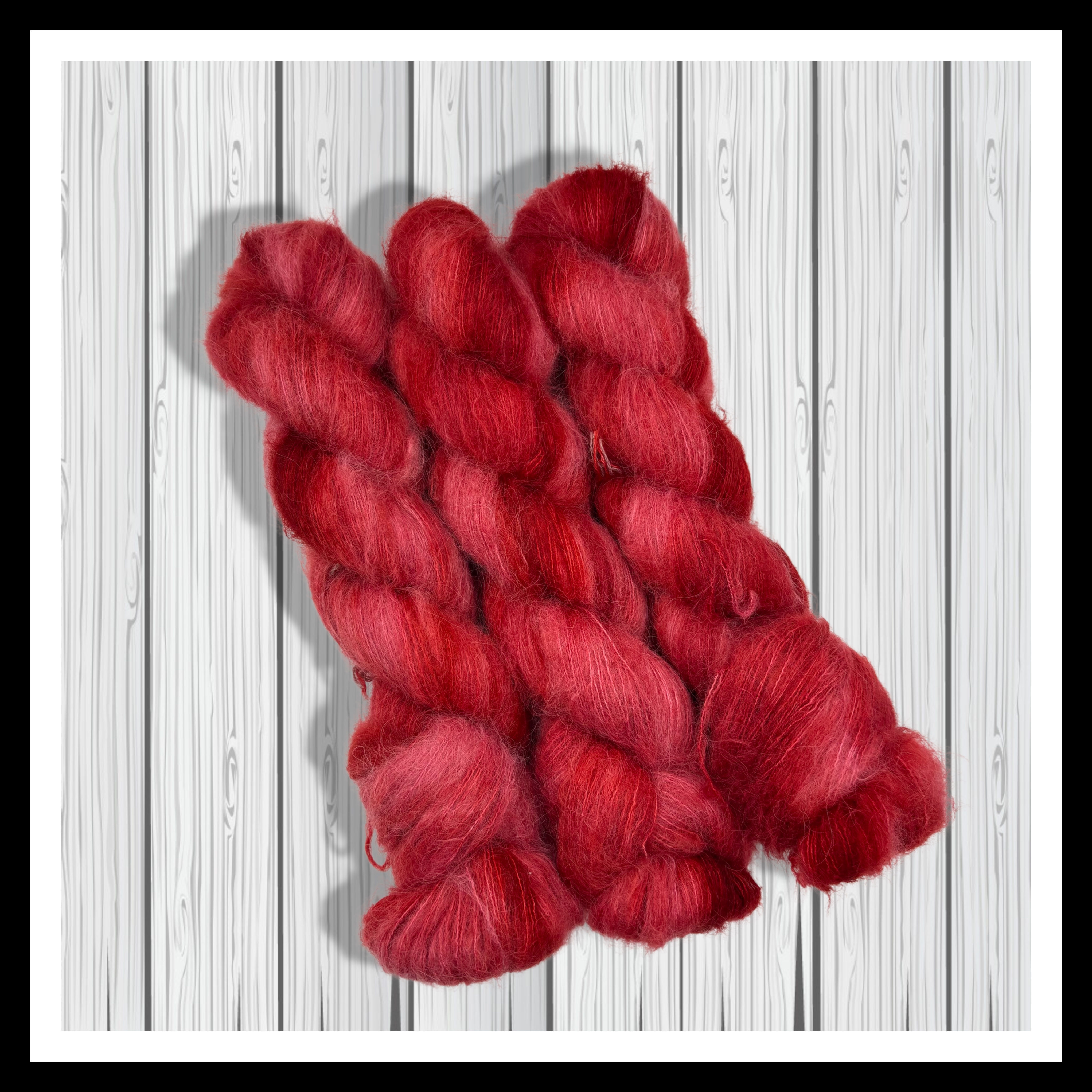 Lovely Lace - 'Candy Apple'