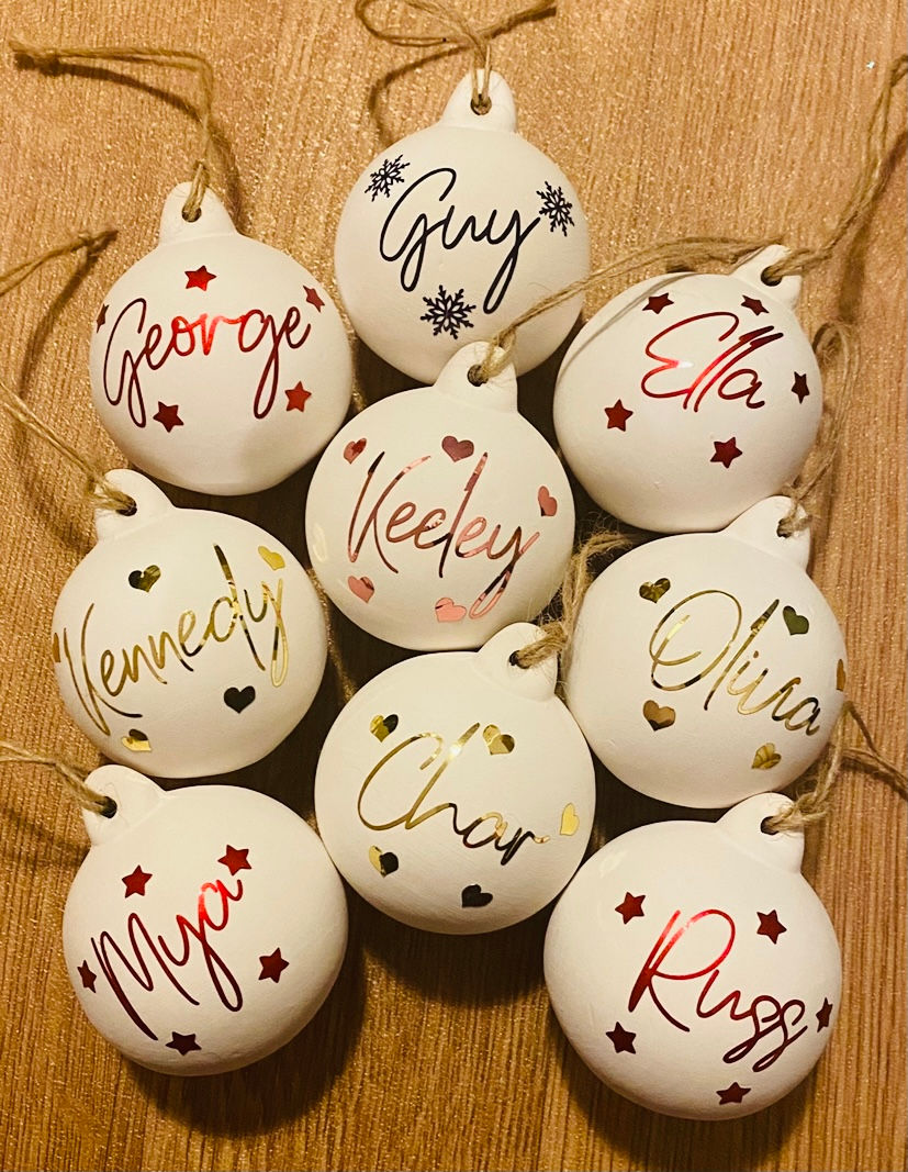 Thumbnail: Ceramic Christmas Baubles