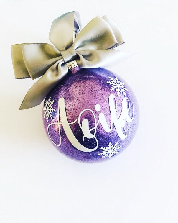Thumbnail: Personalised Round Christmas Bauble