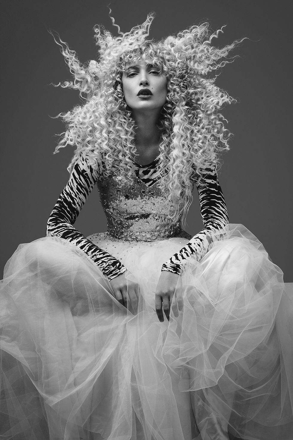 model with big hair