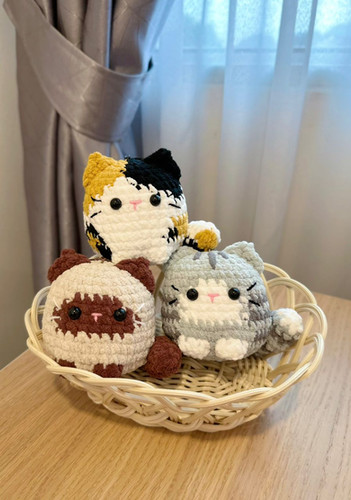Chubby Cat Keychain | Crochetlovelise