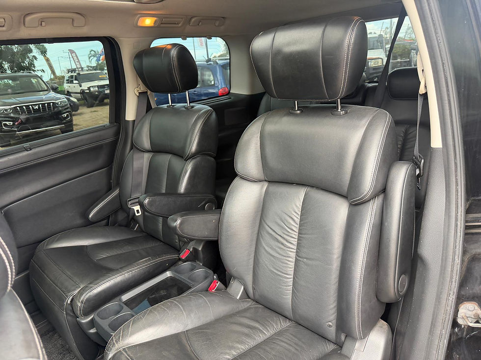 Thumbnail: 2010 NISSAN ELGRAND