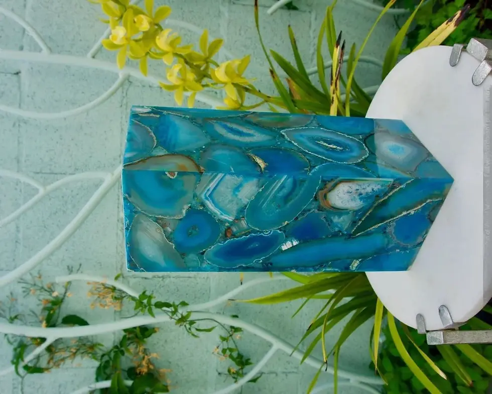 Thumbnail: Agate Stone Lamp