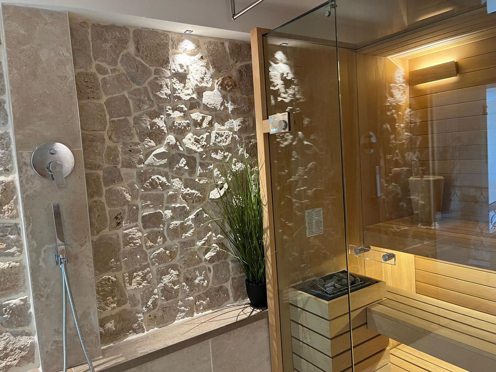 BAgno, sauna, mattoni a vista