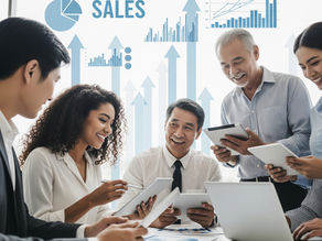 明るい背景に右肩上がりの矢印やグラフが表示される中、多様な営業チームのメンバー(若いヒスパニック系の女性や年配のアジア系の男性など)が、タブレットやラップトップでデータを見ながら活発に議論し、戦略を練っている様子。チームの熱意と協力的な精神、そしてビジネスの希望に満ちた未来を表現しています。