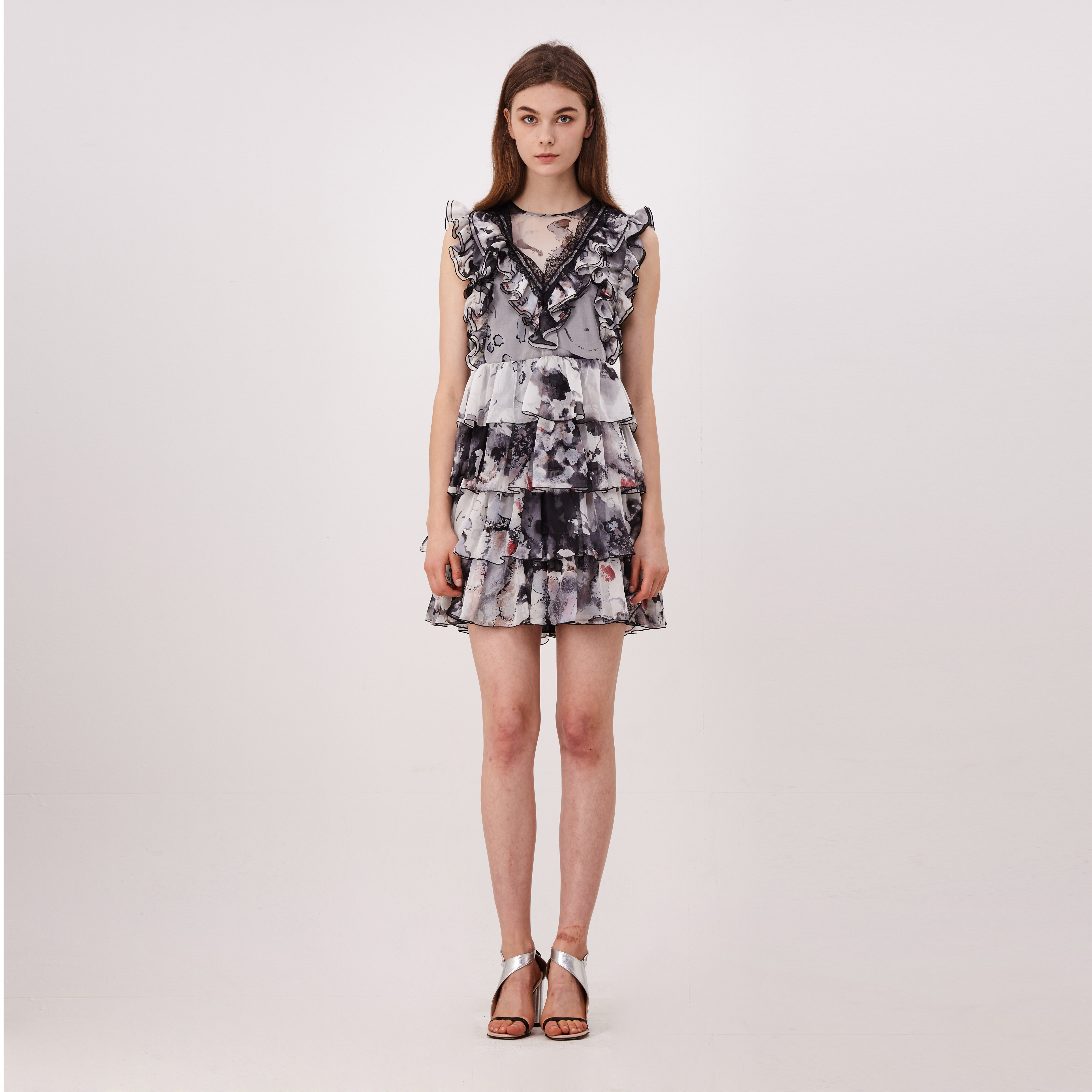 LOOK 38