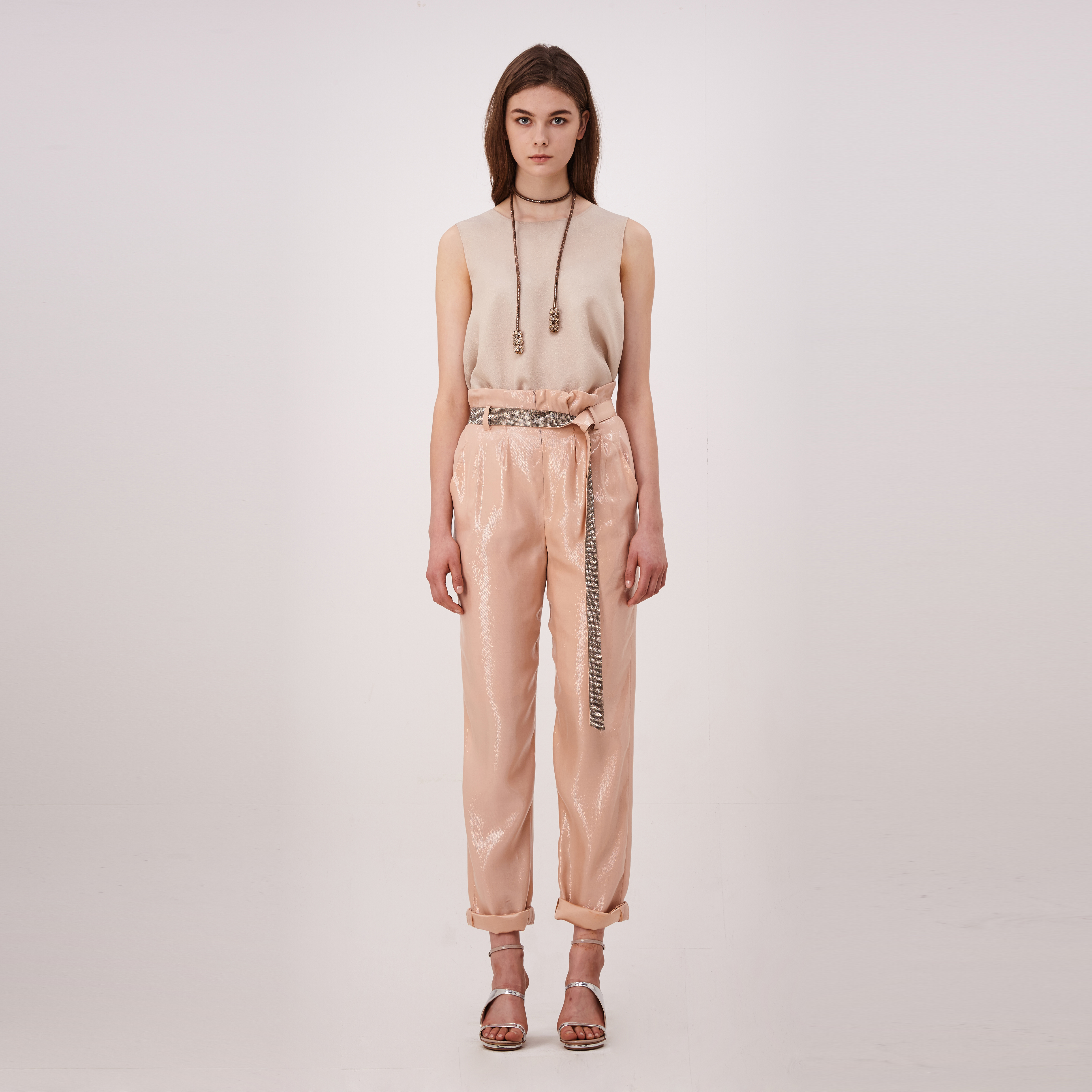LOOK 32