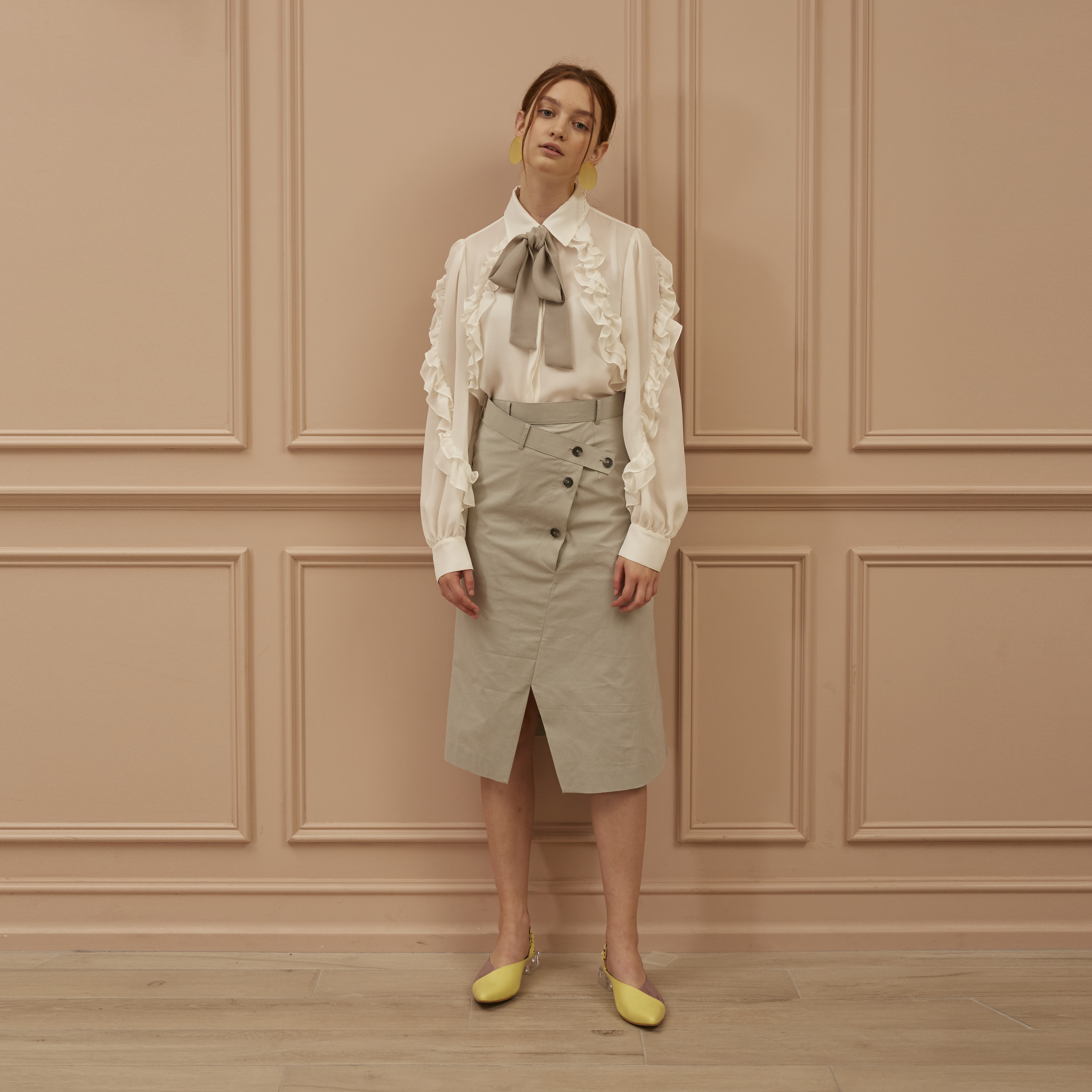 LOOK 72