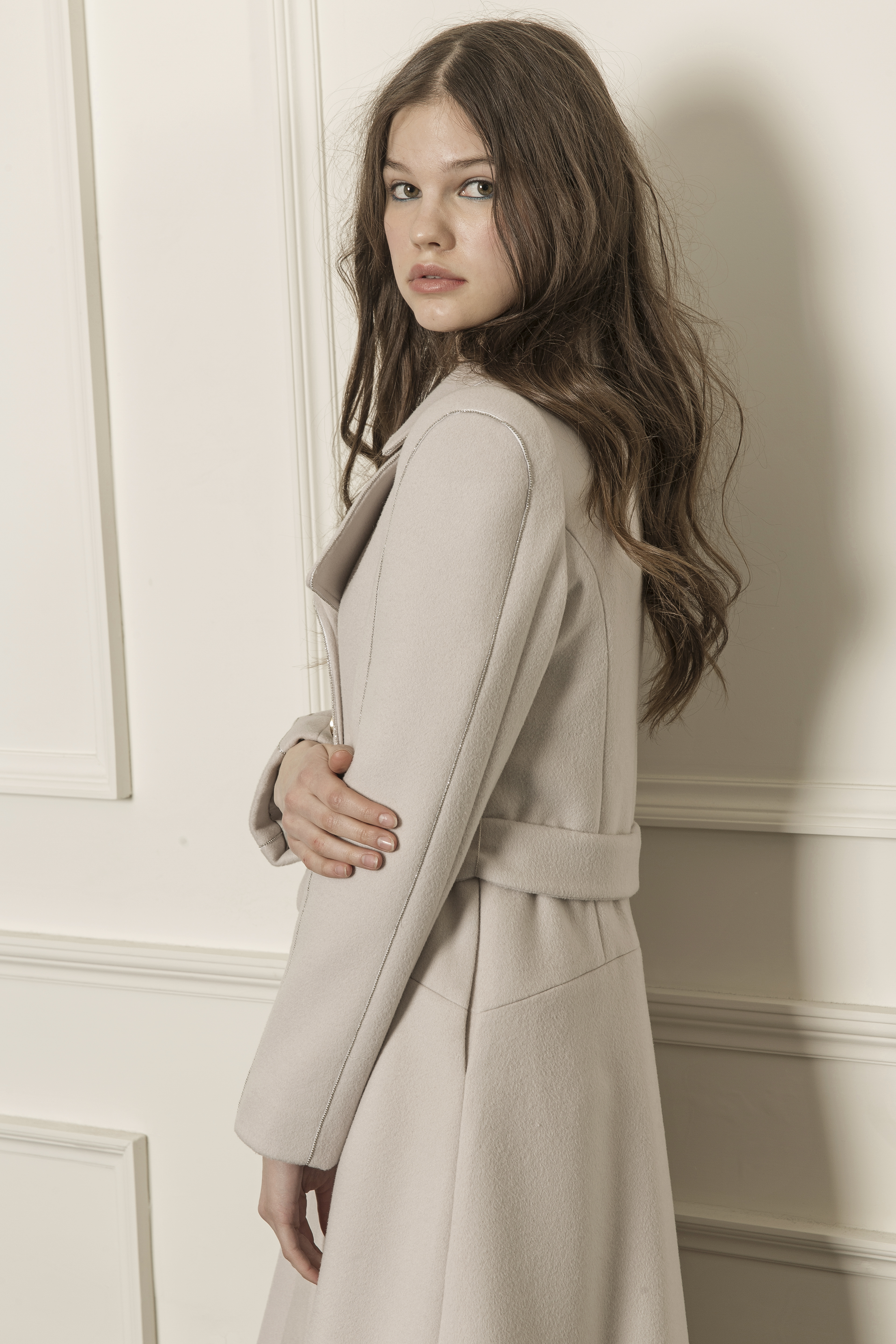 0309 까이에27025