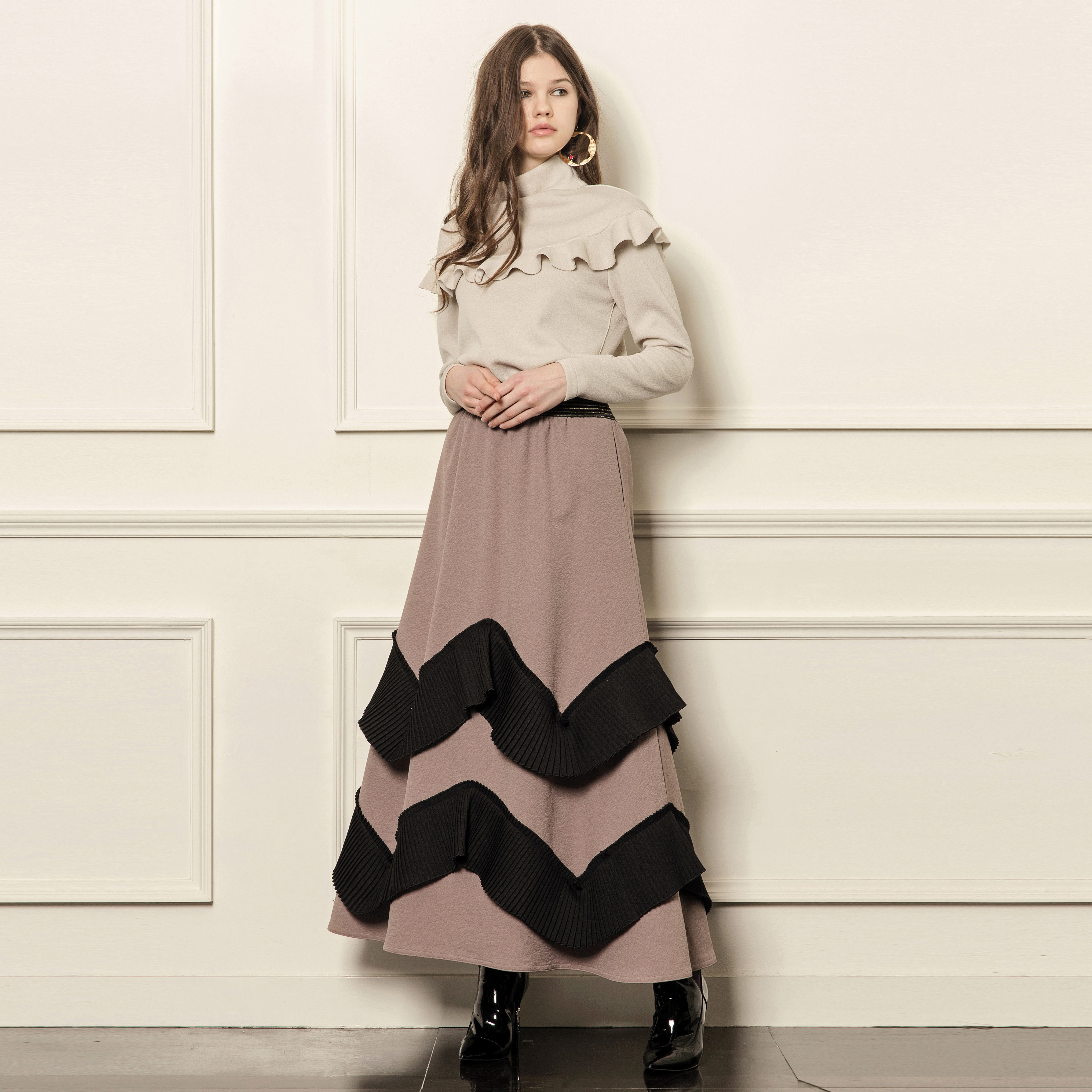 LOOK 34