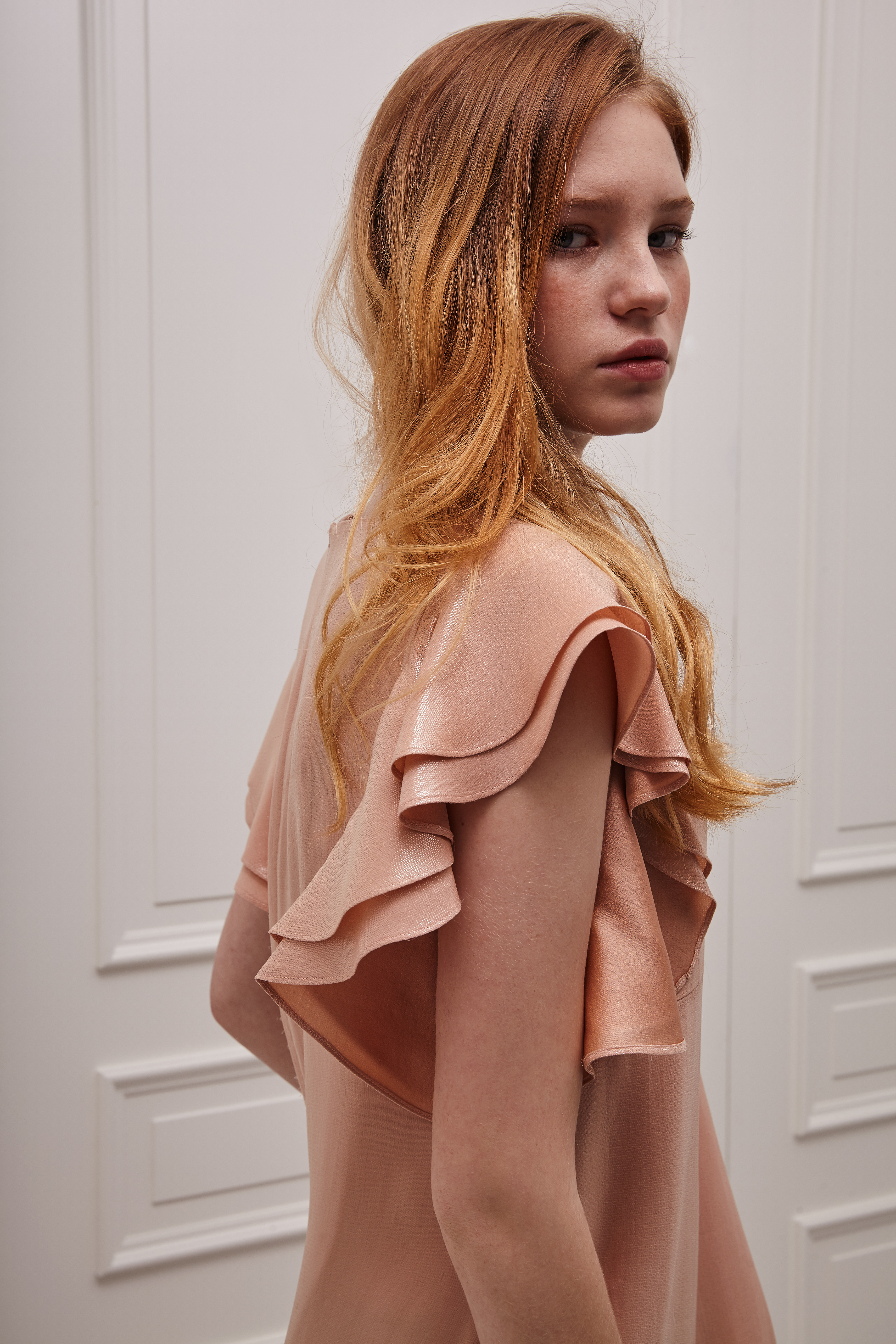 LOOK 24