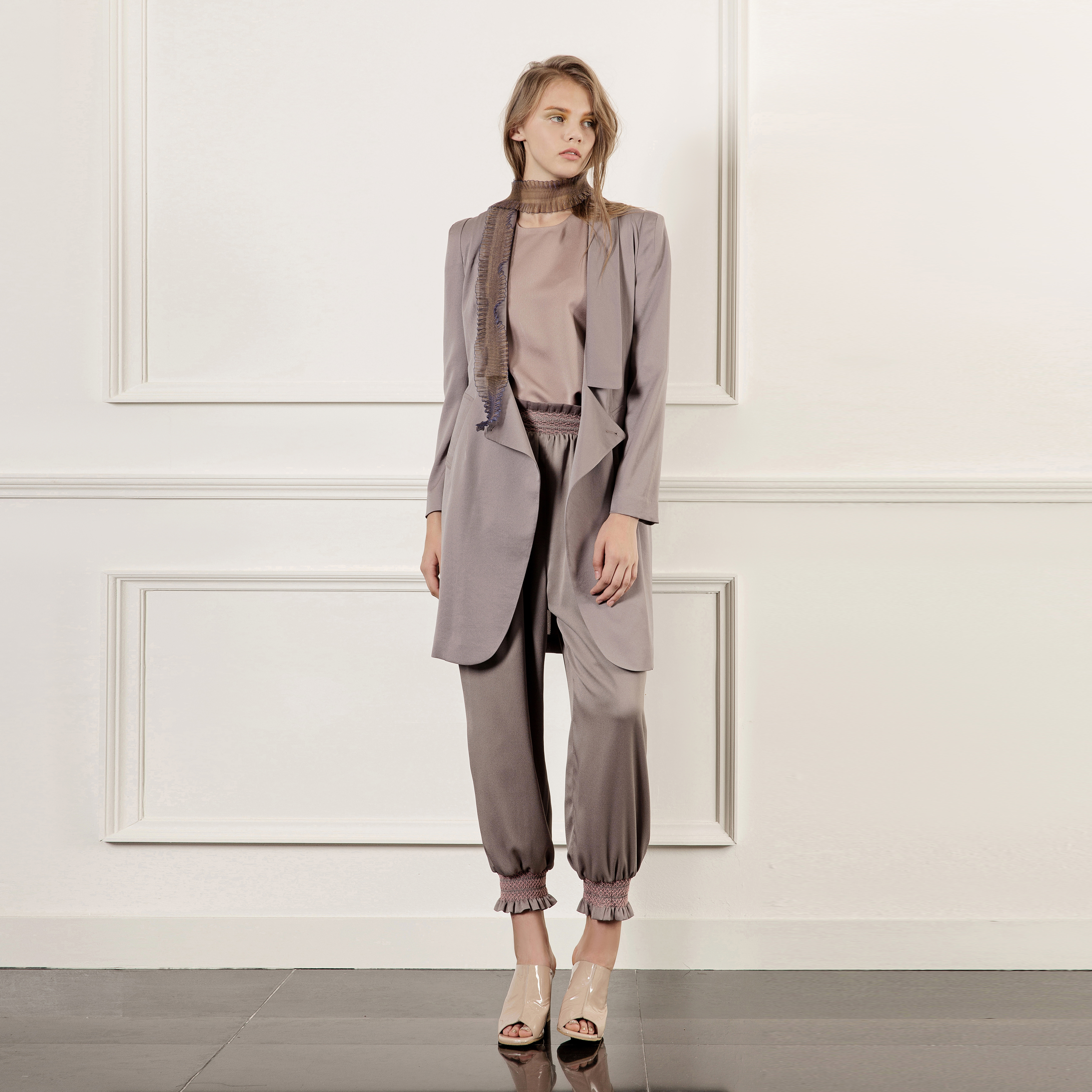 LOOK 43