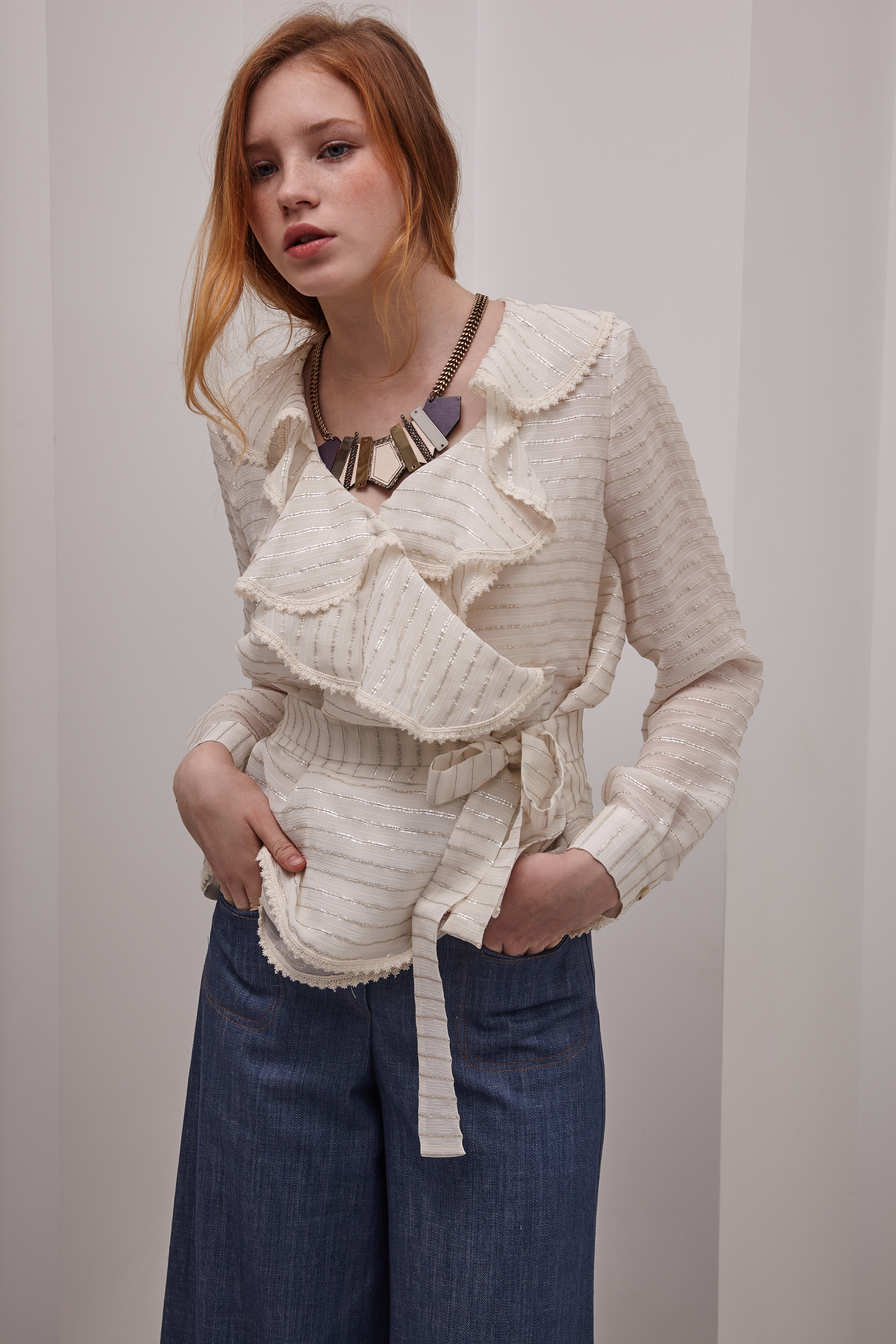 LOOK 05